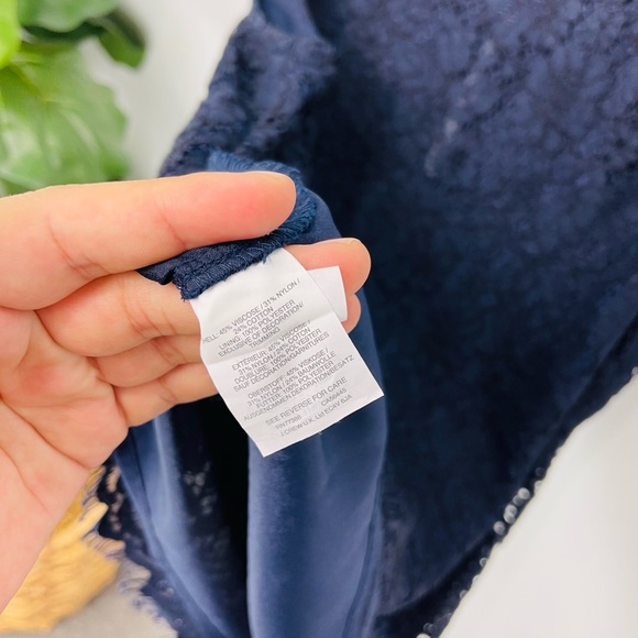 NWT J. Crew Lace Ruffle Neck Top Navy Blue Sleeveless - Picture 6 of 7